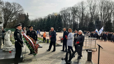 Ко Дню памяти погибших подводников
